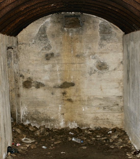 German Bunker 2006-06-03@0550-02